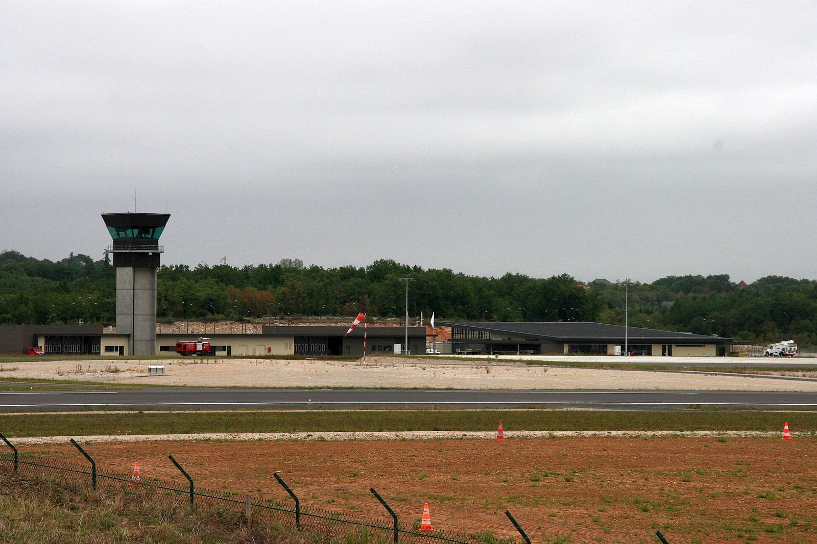 Photo of Brive-Souillac (Brive Dordogne Valley) Airport